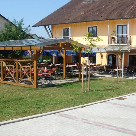 Im Gewoelbe 3*
